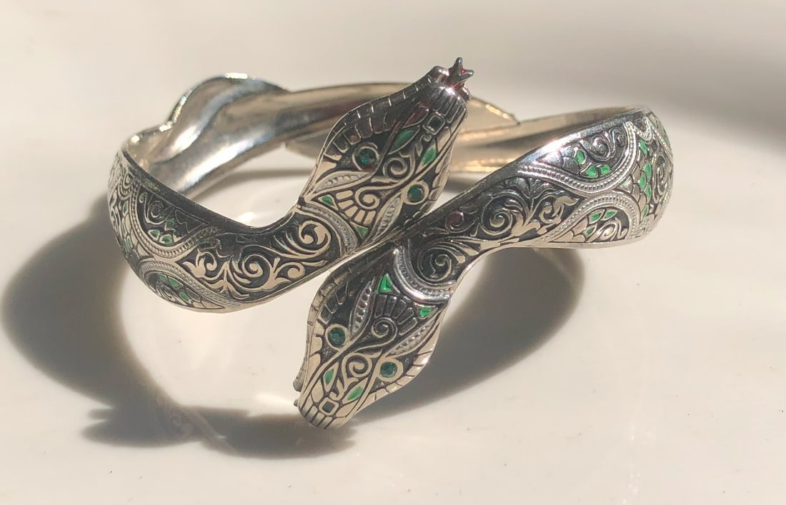 Vintage Snake Bracelet: Vintage Snake Bracelet