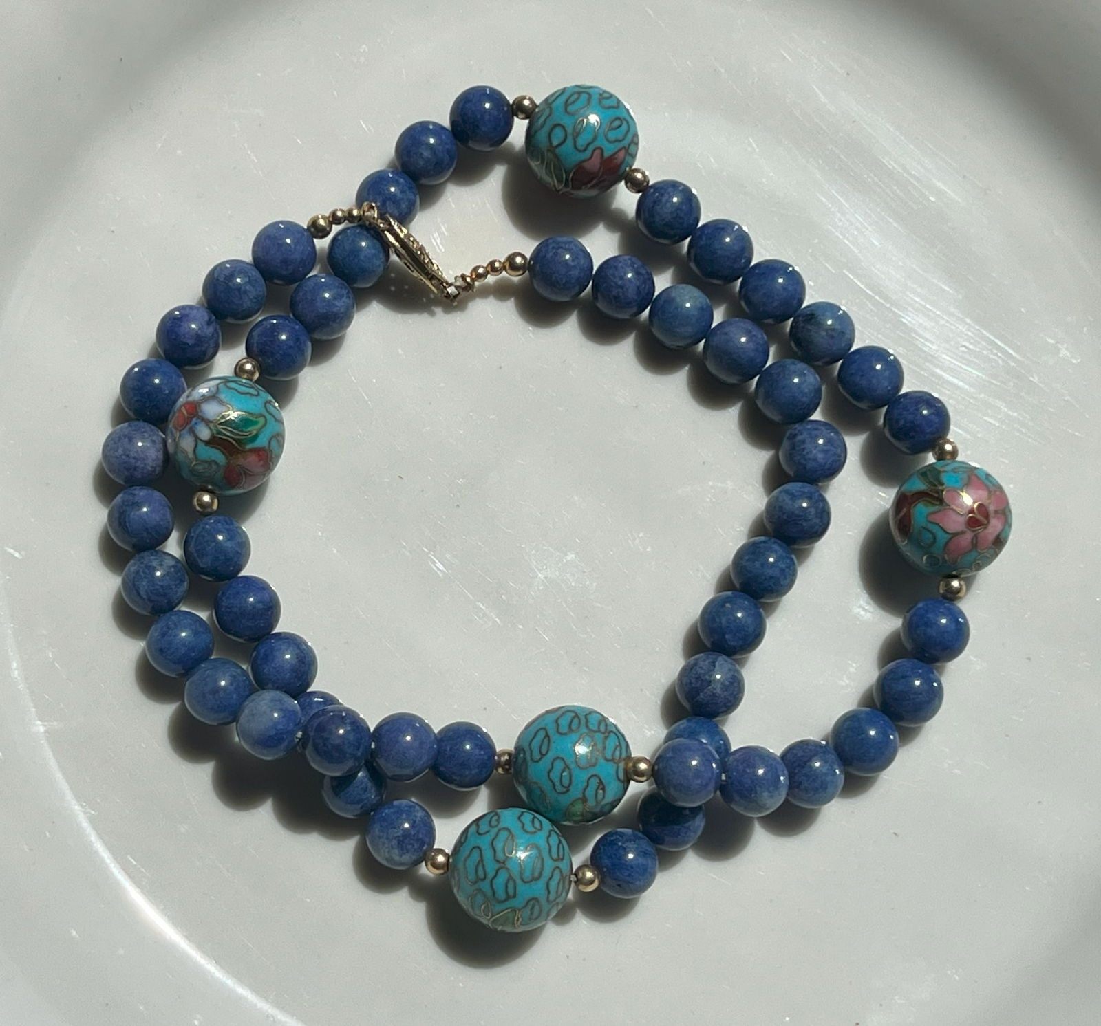 Vintage Cloisonne Necklace: Vintage Cloisonne Necklace