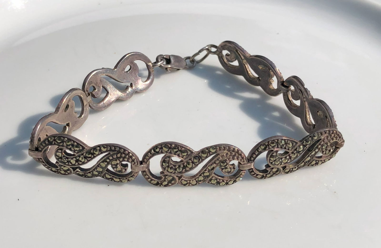Vintage Silver Bracelet: Vintage Silver Bracelet