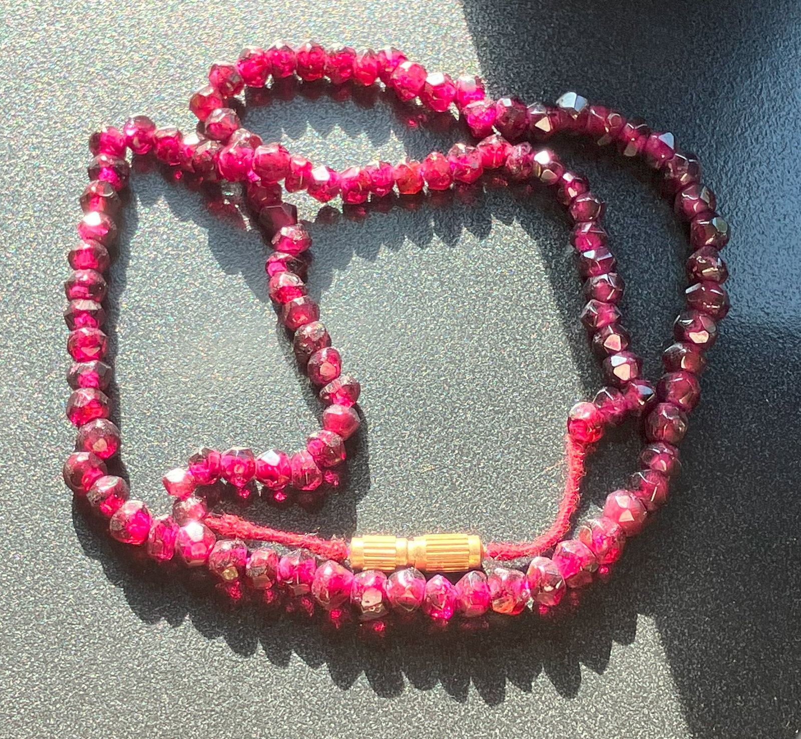 Vintage Garnet Necklace: Vintage Garnet Necklace