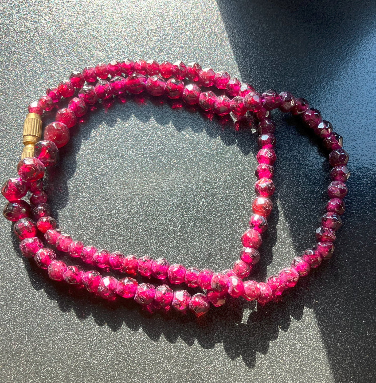 Vintage Garnet Necklace: Vintage Garnet Necklace