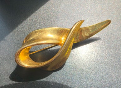 Vintage Brooch Pin