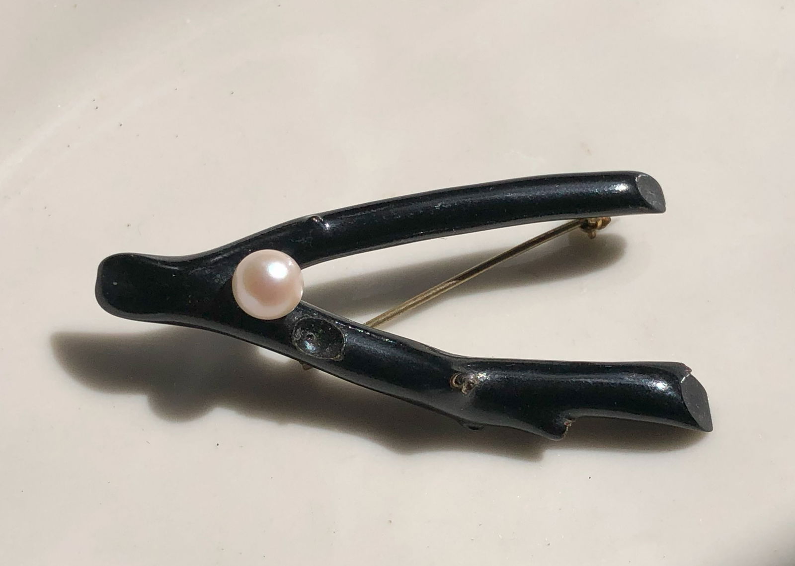 Vintage Black Coral Brooch Pin (1 of 4)