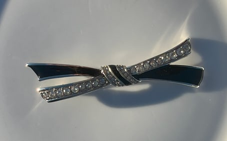 Vintage Brooch Pin