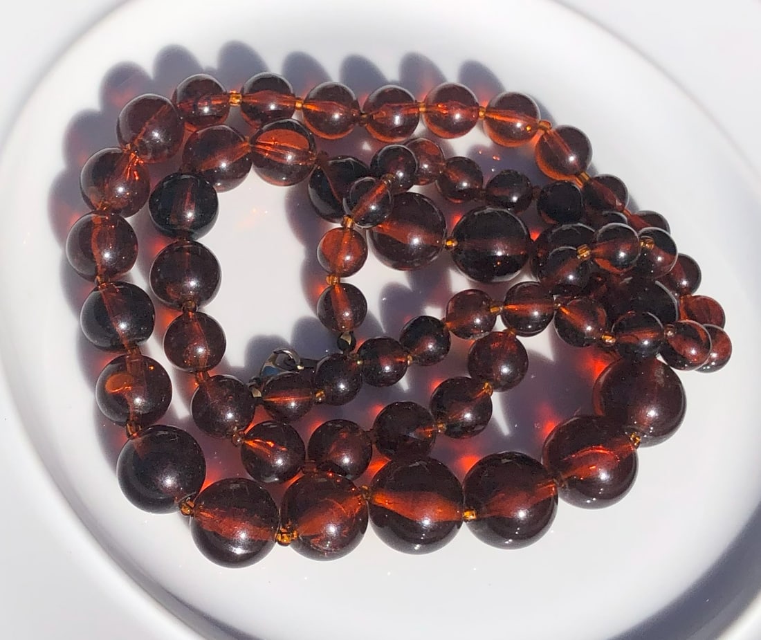 Vintage Necklace: Vintage Necklace