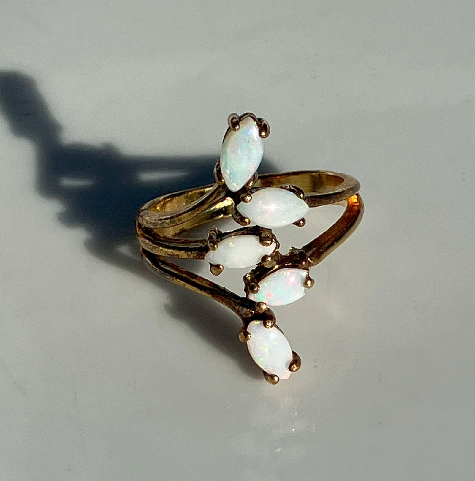 Vintage Gold Filled Opal ring (1 of 2)