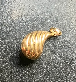 Vintage Pendant