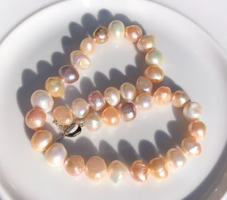 Vintage Pearl Necklace
