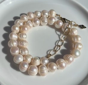 Vintage Pearl Necklace