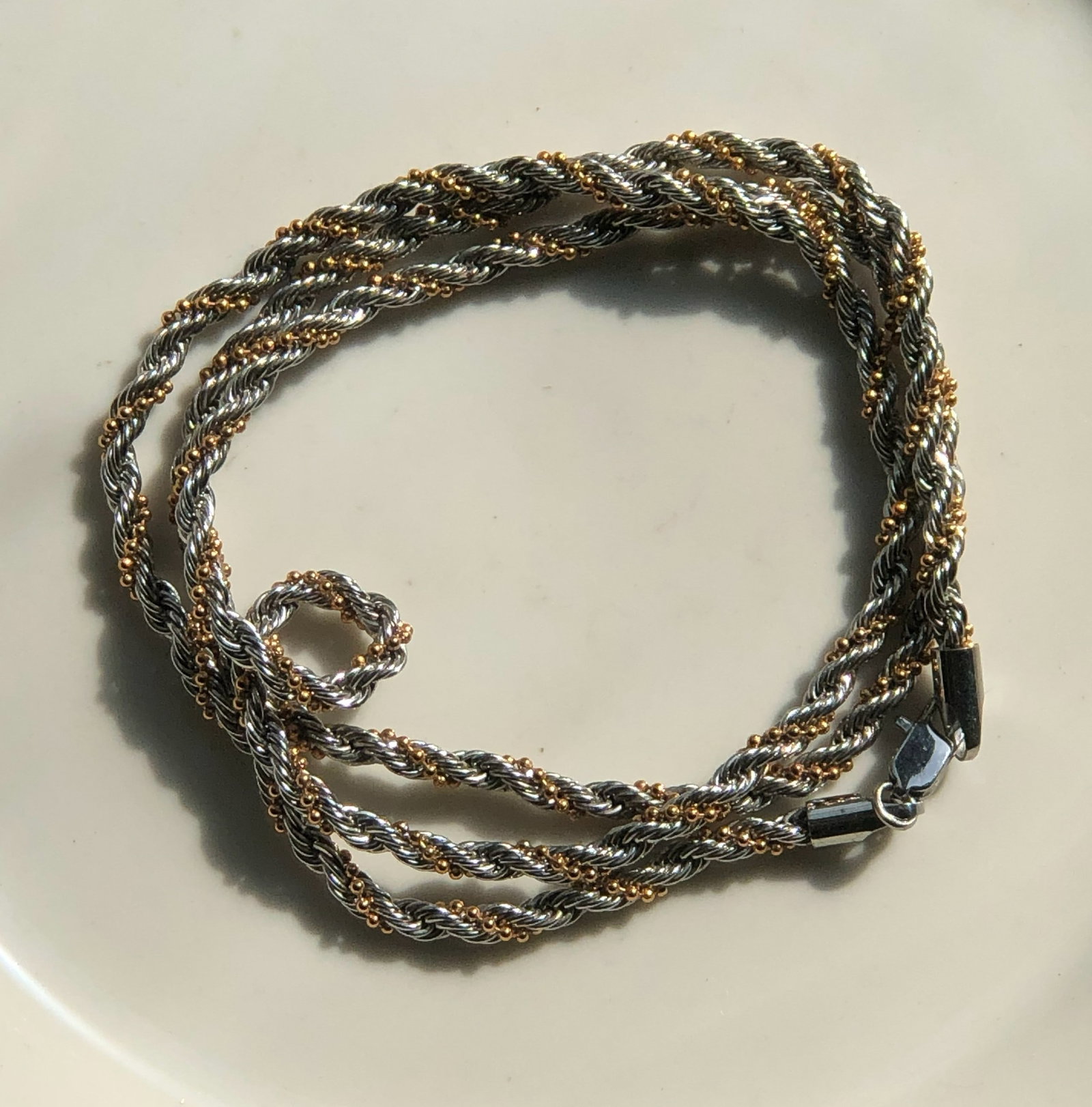 Vintage Necklace: Vintage Necklace