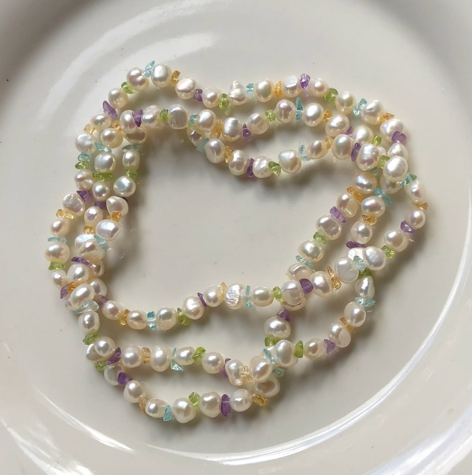 Vintage Pearl Necklace: Vintage Pearl Necklace