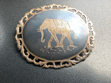 Vintage Silver Brooch Pin