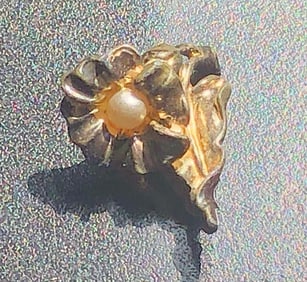 Vintage Gold filled Brooch Pin