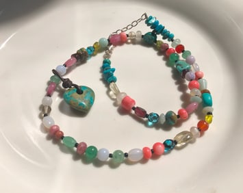 Vintage Necklace with silver clasp