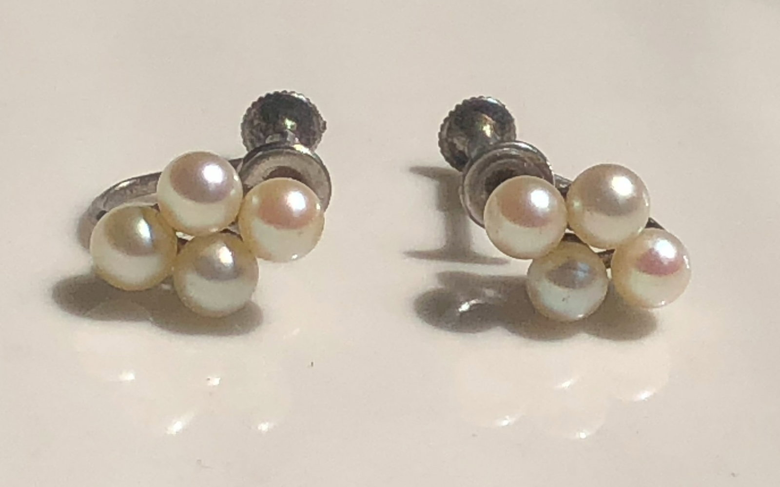 Pair of Silver Pearl Earrings: Pair of Silver Pearl Earrings