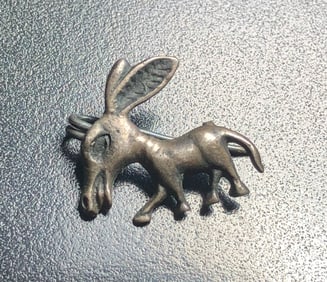 Vintage Silver Brooch Pin