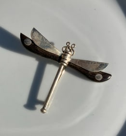 Vintage Silver Brooch Pin