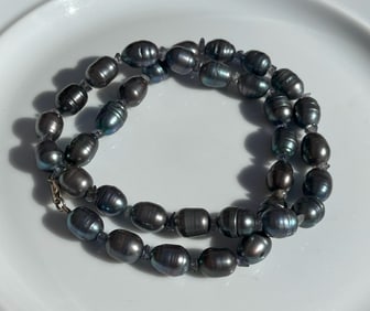 Vintage Pearl Necklace