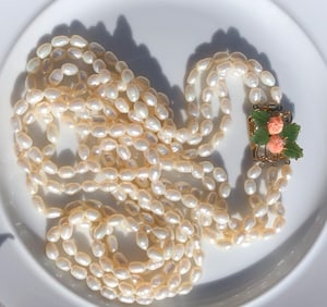 Vintage Pearl Necklace