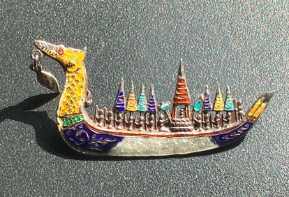 Vintage Silver Brooch Pin