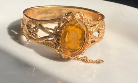 Vintage Cameo Bracelet
