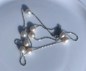 Vintage Pearl Necklace