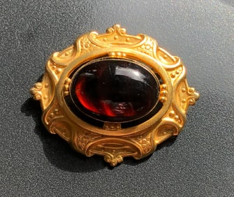 Vintage Brooch