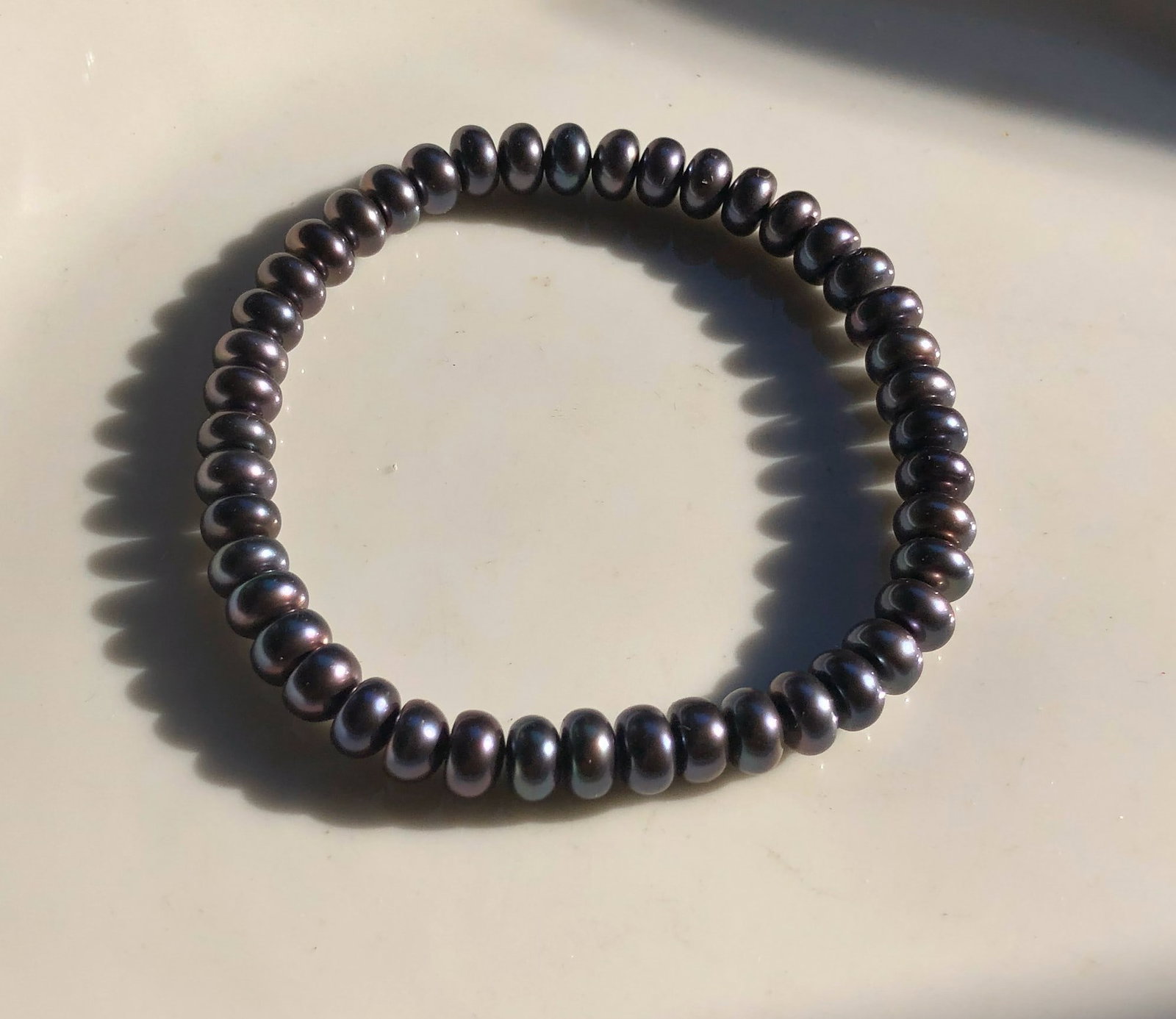 Black Pearl Bracelet: Black Pearl Bracelet