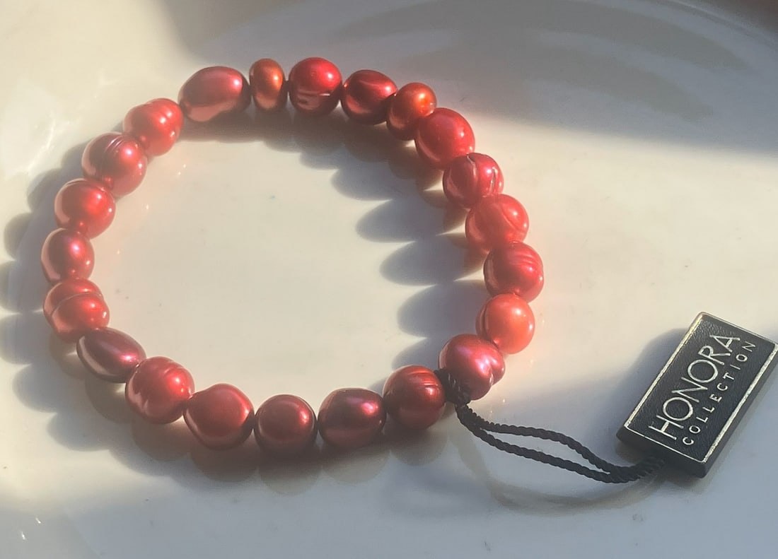 Vintage Pearl Bracelet: Vintage Pearl Bracelet