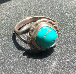 Vintage Silver Turquoise Ring