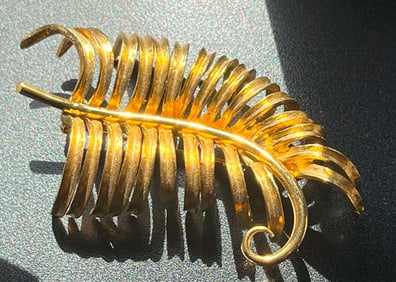 Vintage Kramer Brooch Pin