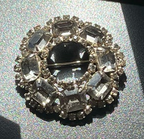 Vintage Brooch Pin