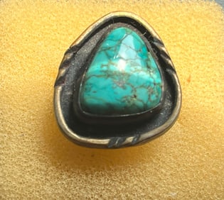 Vintage silver turquoise ring