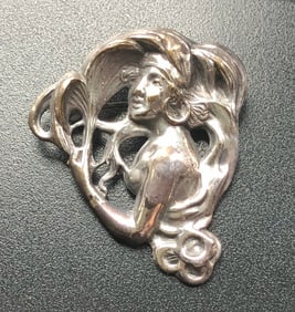 Vvintage silverr Brooch Pin