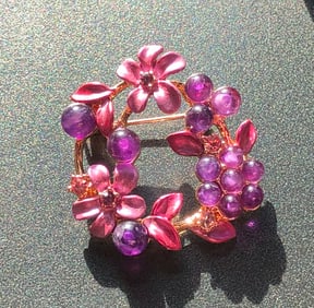 Vintage VB Brooch Pin