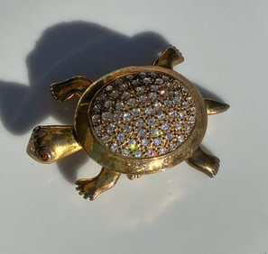 Vintage Brooch Pin