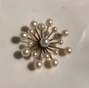 14K Gold Pearl Brooch Pin