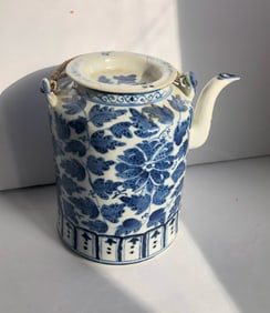 Antique Chinese Blue and White Teapot