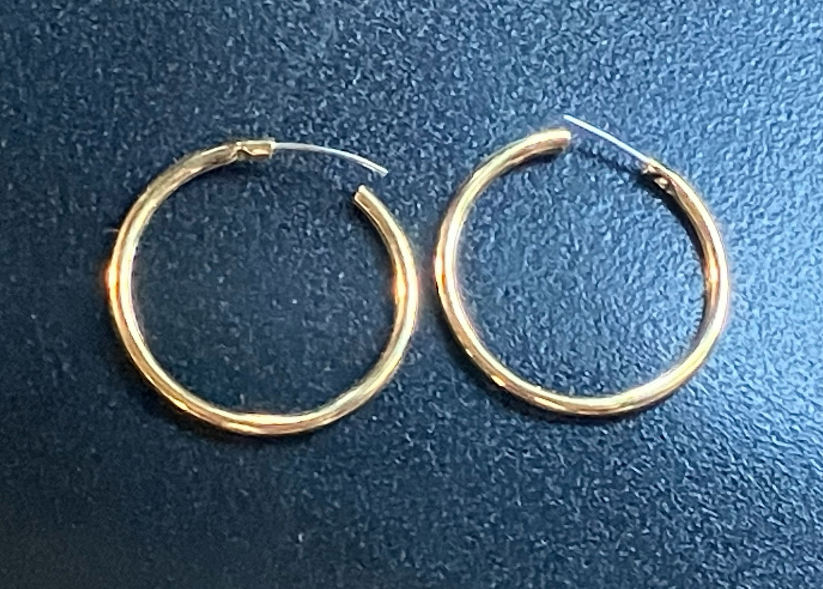 Pair of Gold Filled Earrings: Pair of Gold Filled Earrings