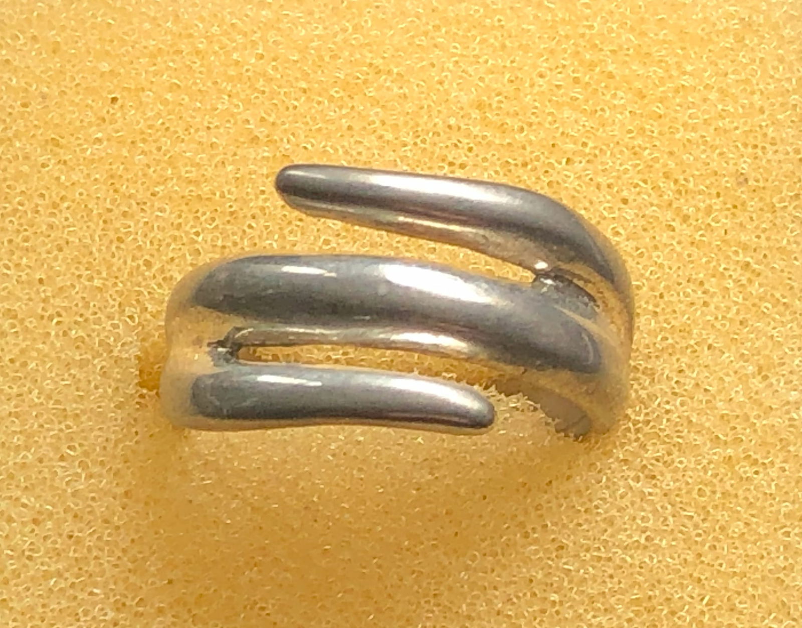 Vintage Silver Ring: Vintage Silver Ring, Size: 5