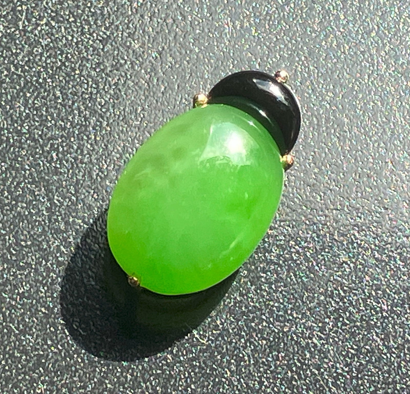 14K Gold Jade Pendant (1 of 4)