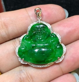 18K Gold Diamond Natural Jadeite Buddha Pendant, size of jadeite: 23mm x 22...