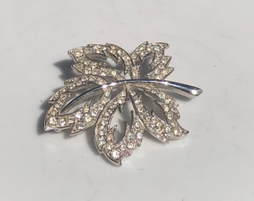 Vintage Brooch Pin