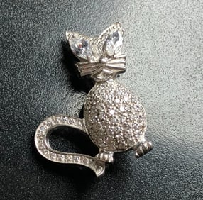 Vintage Silver Brooch Pin