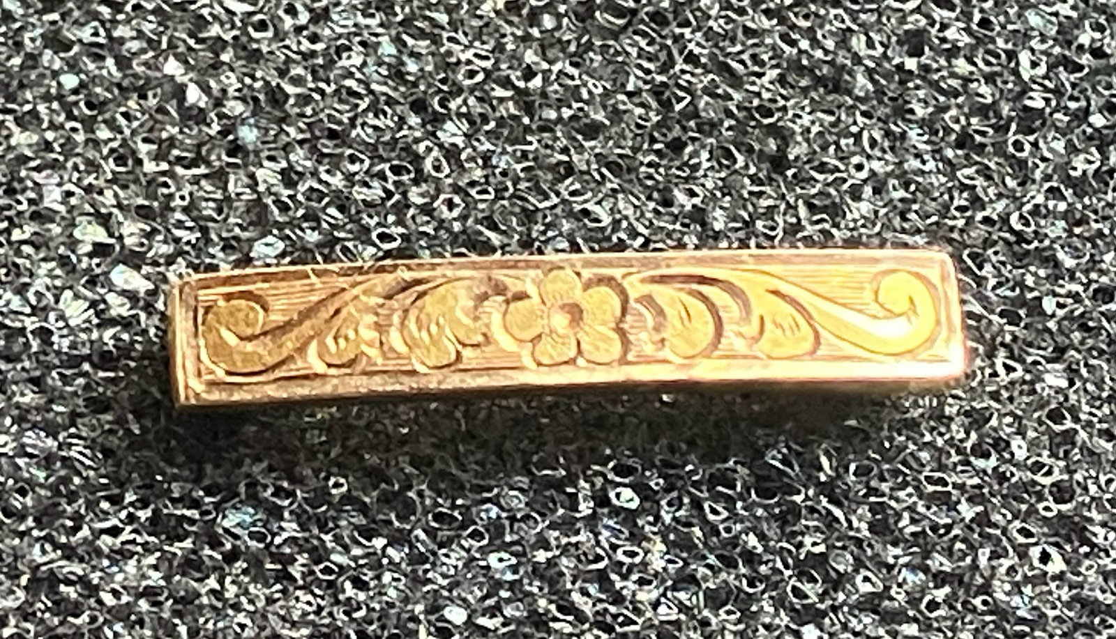 14K Gold Brooch Pin: 14K Gold Brooch Pin, weight 0.8g