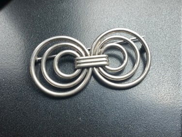 Vintage Silver Brooch Pin