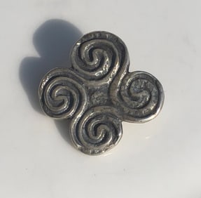 Vintage Silver Brooch Pin