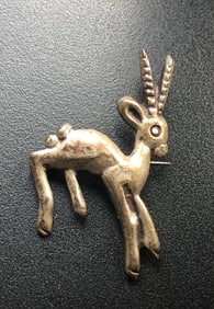 Vintage Silver Brooch Pin