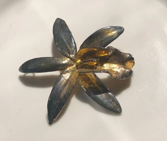 Vintage Silver Brooch Pin