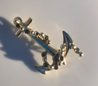Vintage Brooch Pin